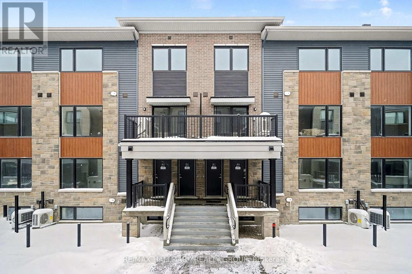 5 - 401 GLENROY GILBERT DRIVE, Ottawa, Ontario