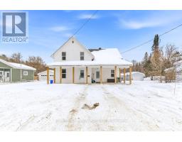 62 MAIN STREET, Laurentian Hills, Ontario