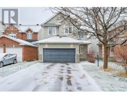 10 FRIENDLY CRESCENT, Ottawa, Ontario