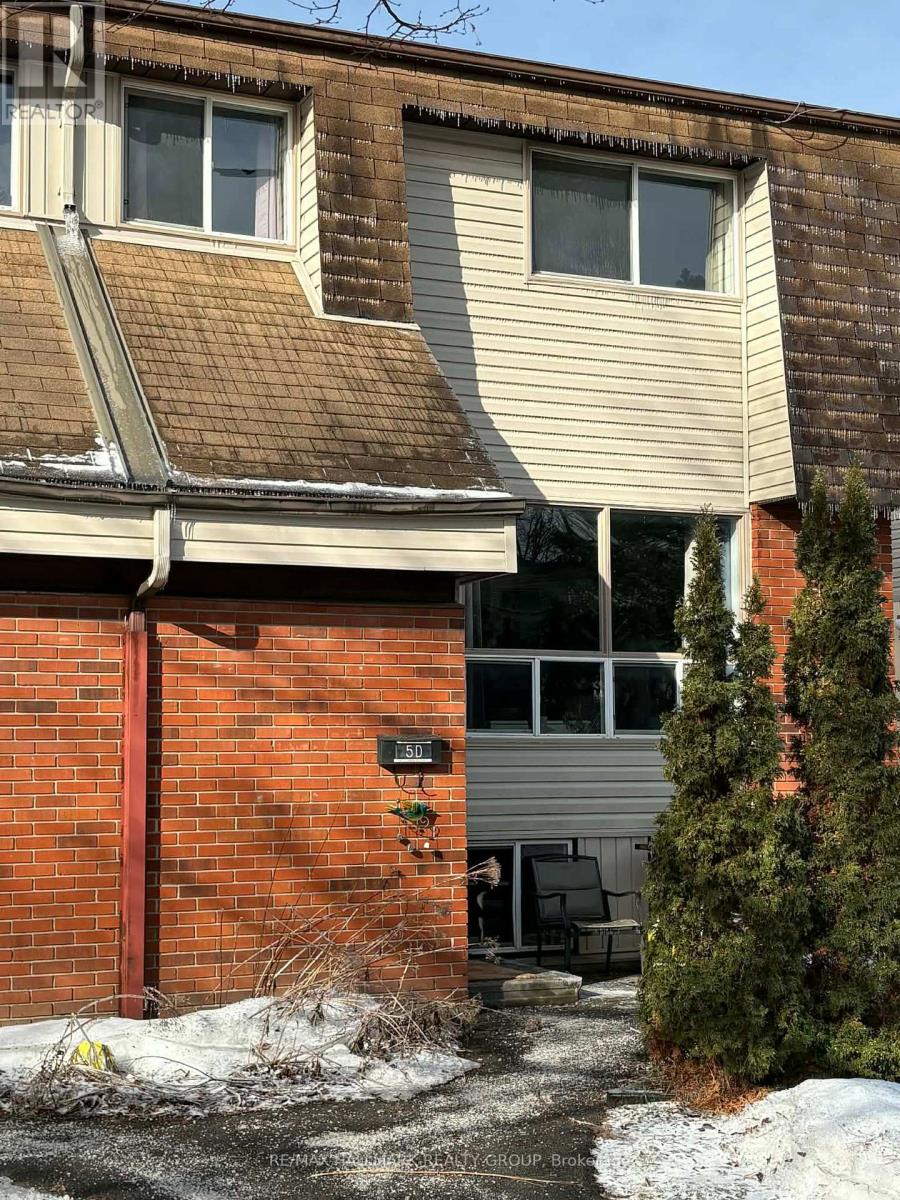 78 - 5D SONNET CRESCENT, Ottawa, Ontario