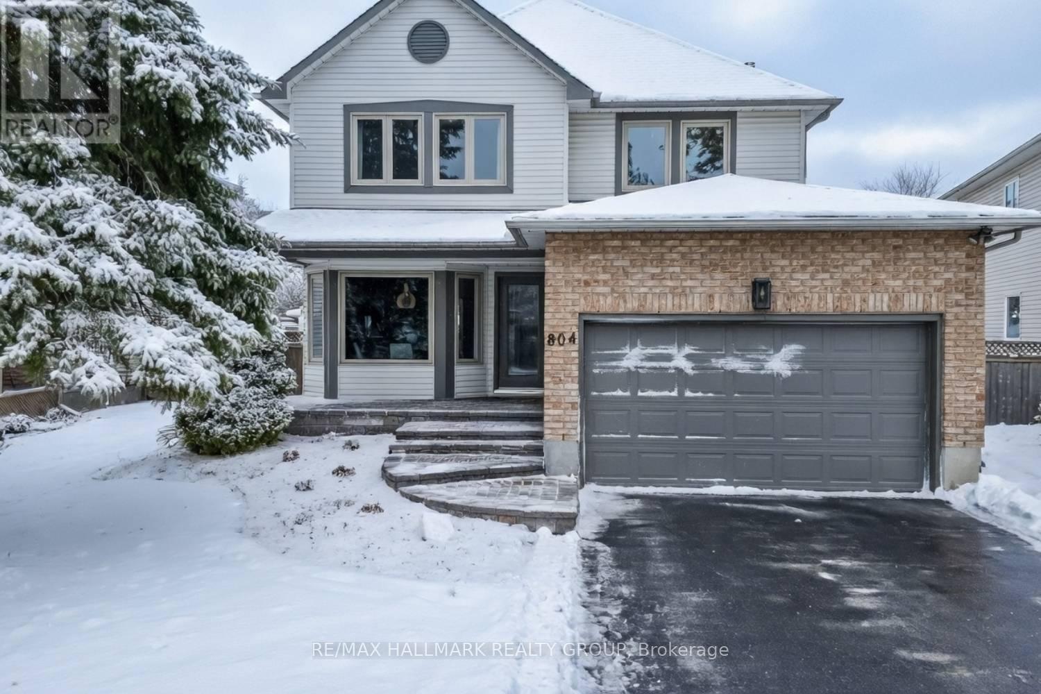 804 ADENCLIFFE DRIVE, Ottawa, Ontario