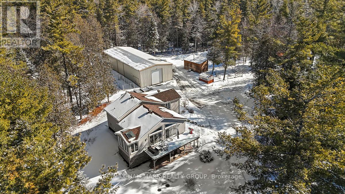 618 CORKERY ROAD, Ottawa, Ontario