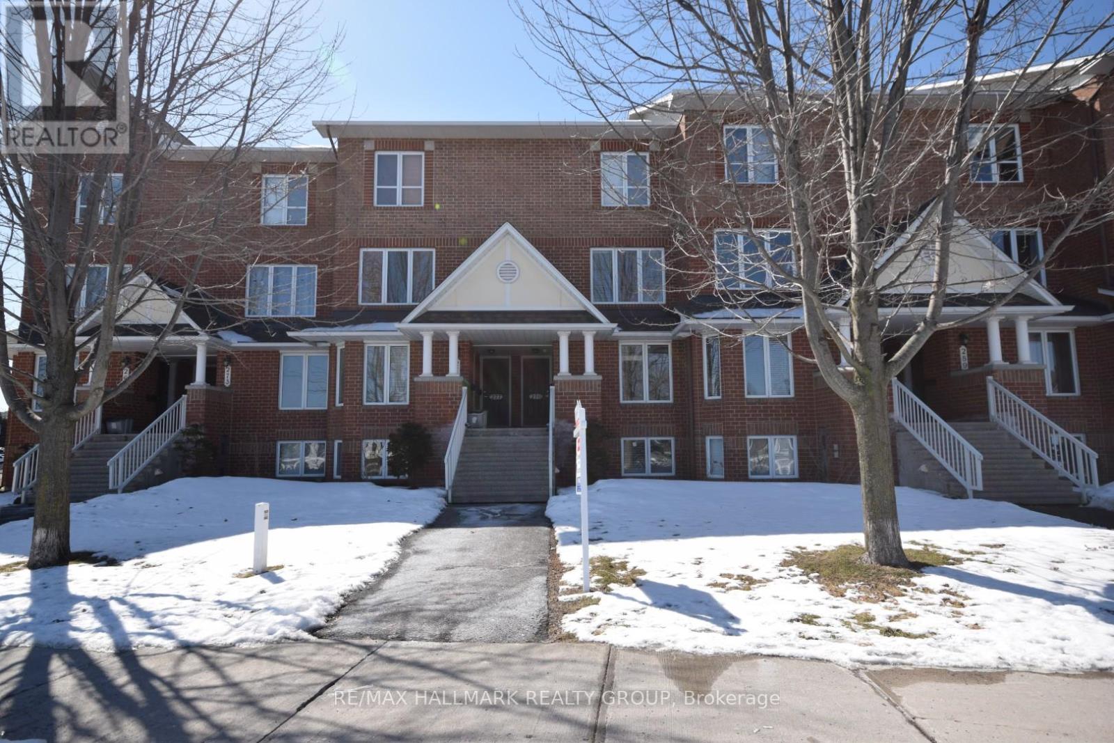 281 AQUAVIEW DRIVE, Ottawa, Ontario