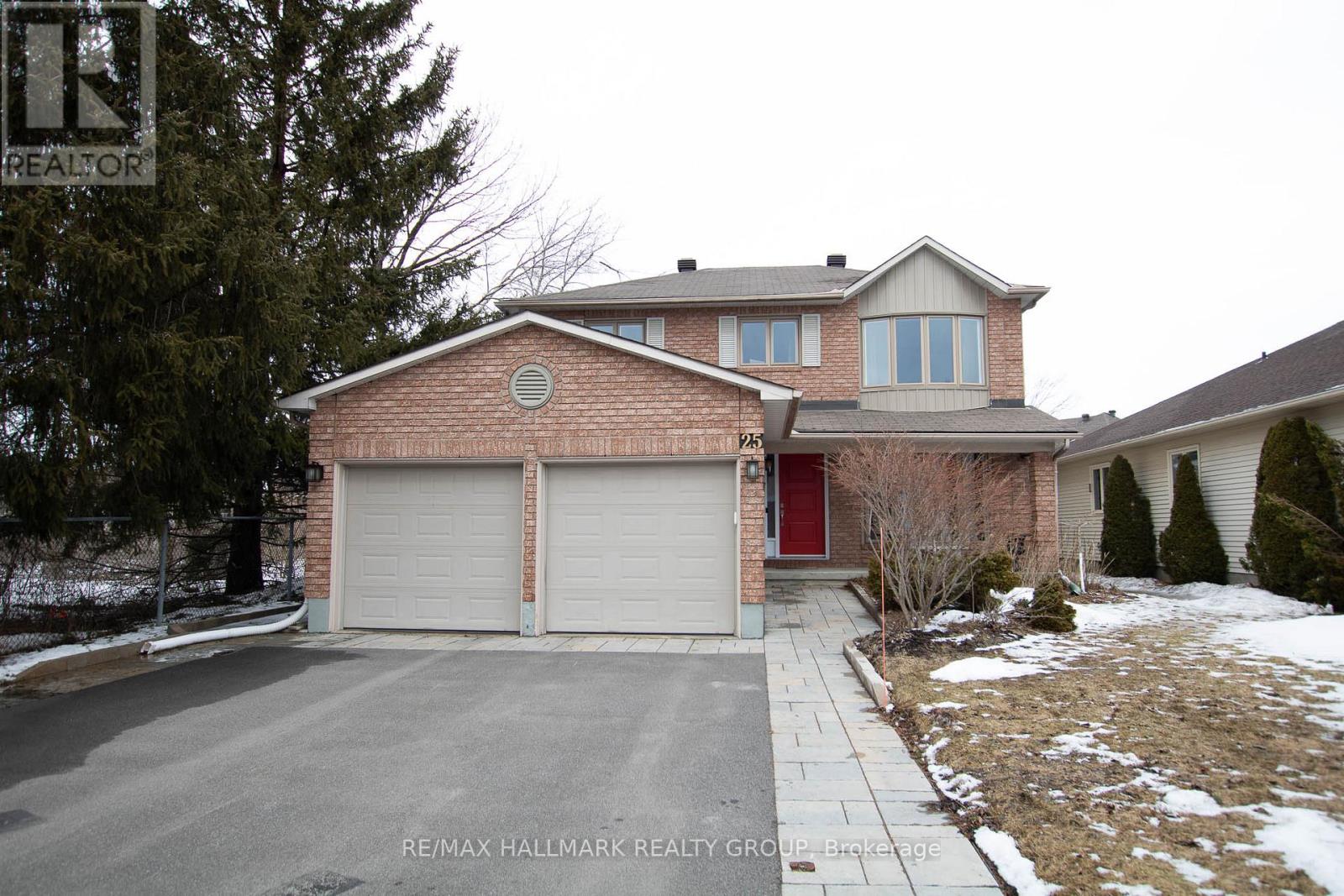 25 CLAUDET CRESCENT, Ottawa, Ontario