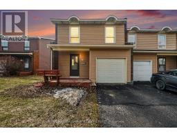 12D ARNOLD DRIVE, Ottawa, Ontario