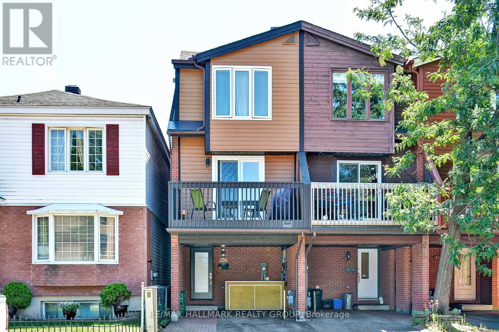 256 BRUYERE STREET, Ottawa, Ontario