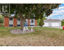 2 ARMSTRONG PLACE, North Dundas, Ontario