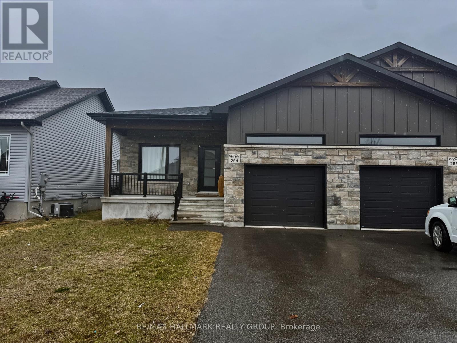 294 TRILLIUM CIRCLE, Alfred and Plantagenet, Ontario