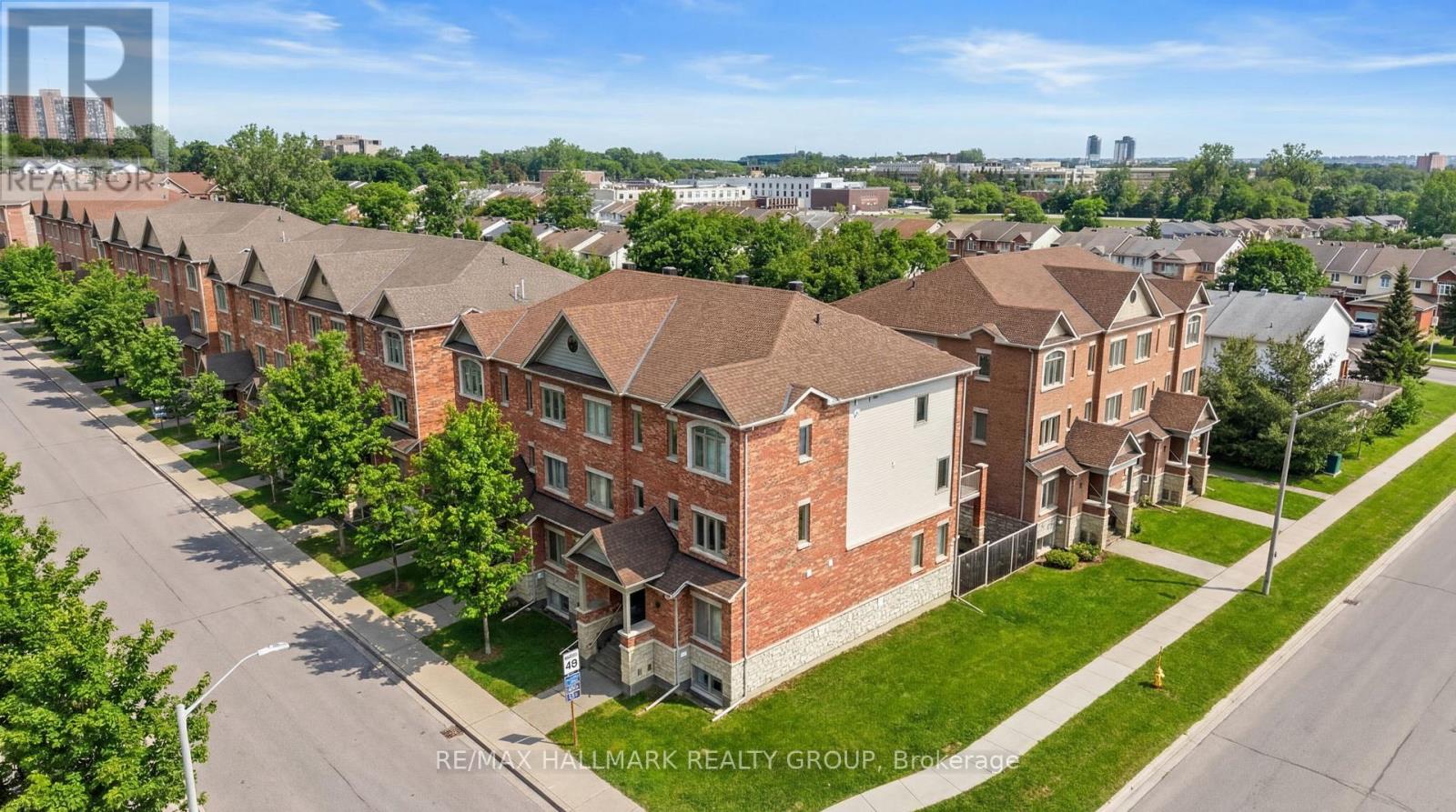 498 LEBOUTILLIER AVENUE, Ottawa, Ontario