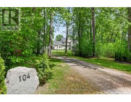 104 WILBERT COX DRIVE, Ottawa, Ontario