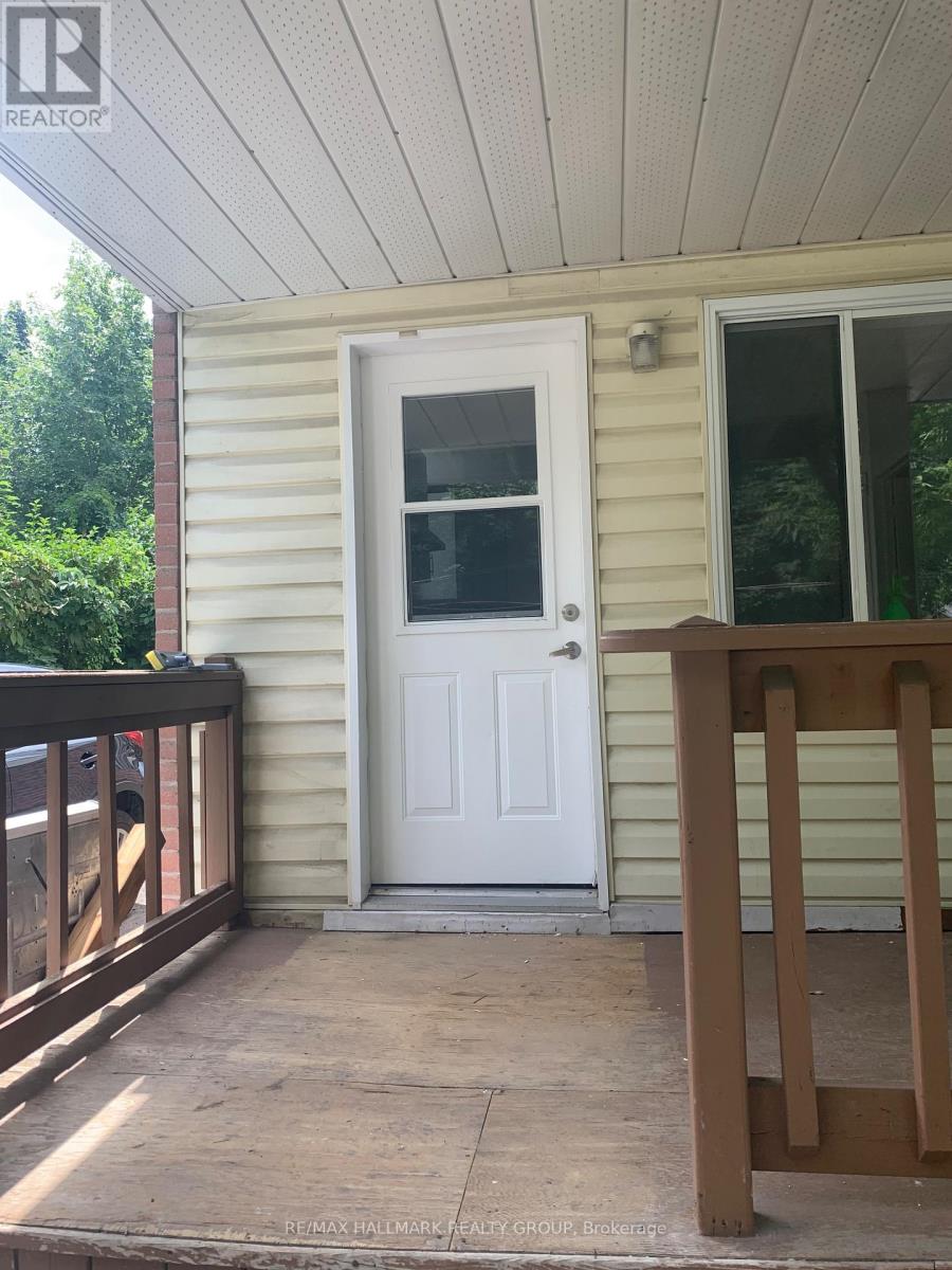 251 MARIER AVENUE, Ottawa, Ontario