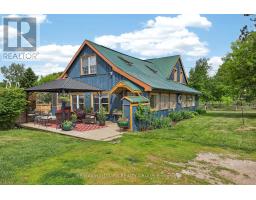 1013 LAVANT DARLING ROAD, Lanark Highlands, Ontario
