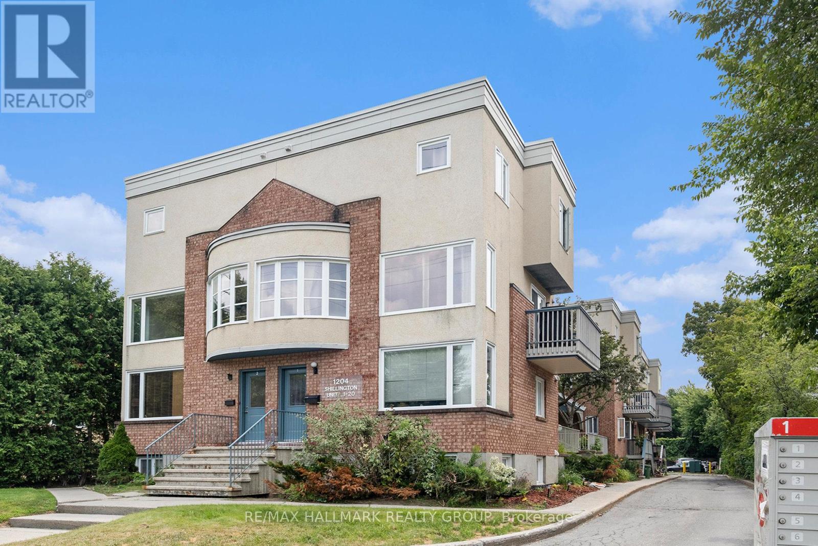 15 - 1204 SHILLINGTON AVENUE, Ottawa, Ontario