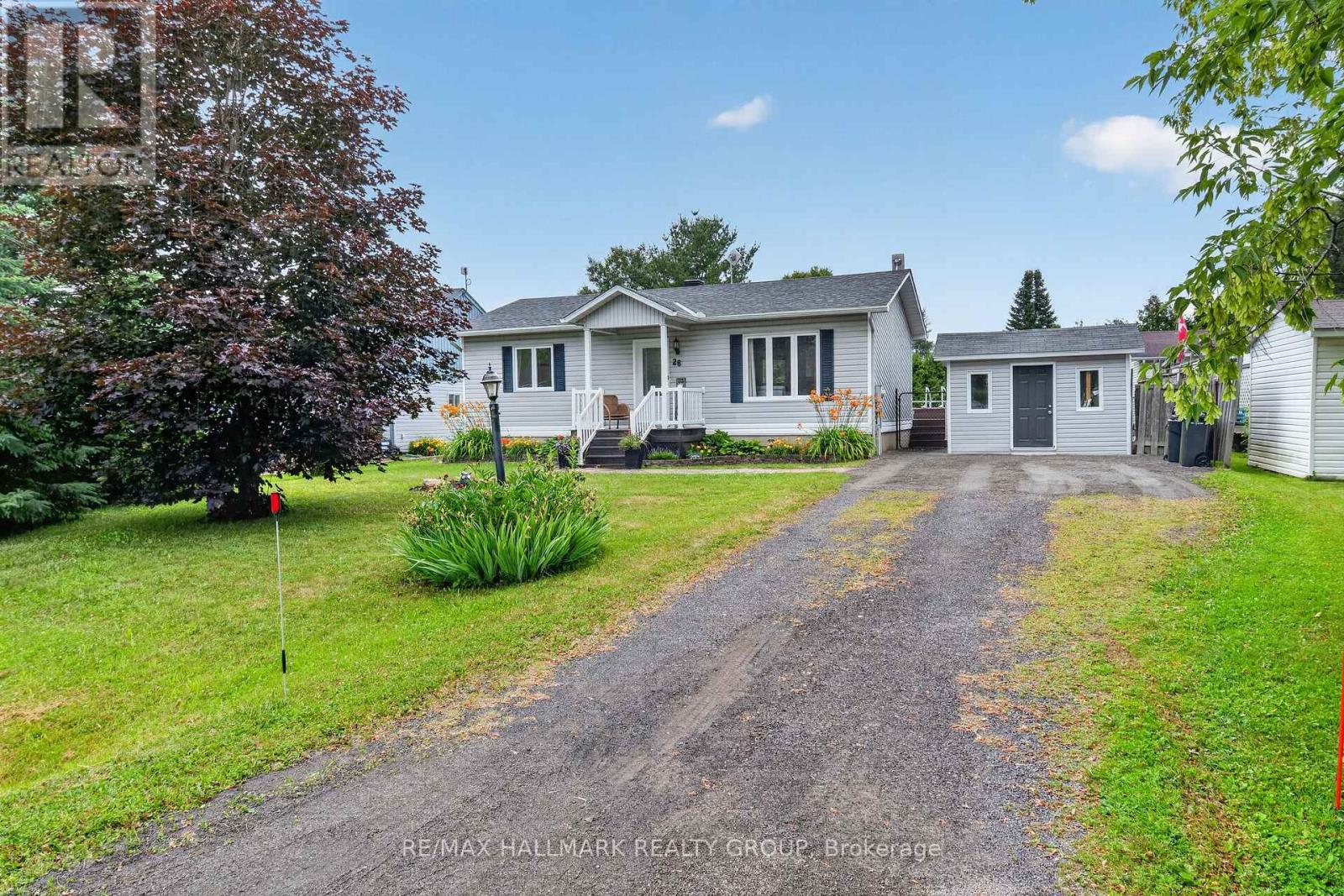26 - 26 MONARCH CRESCENT, Russell, Ontario