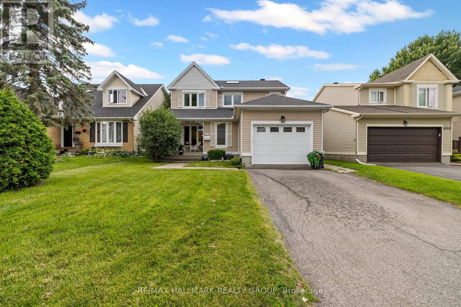 652 THICKET WAY, Ottawa, Ontario