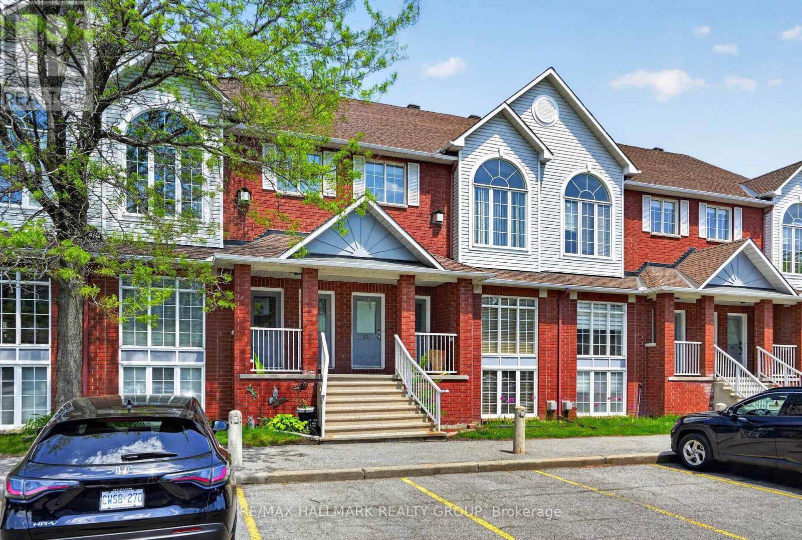 62 BRISTON PRIVATE, Ottawa, Ontario