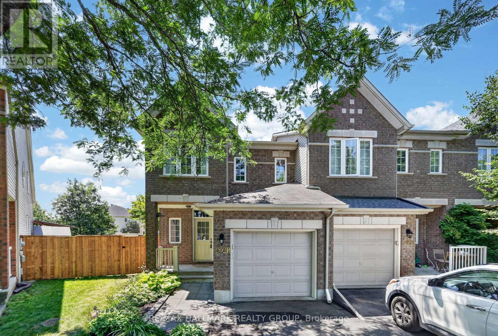 2028 MELETTE CRESCENT, Ottawa, Ontario