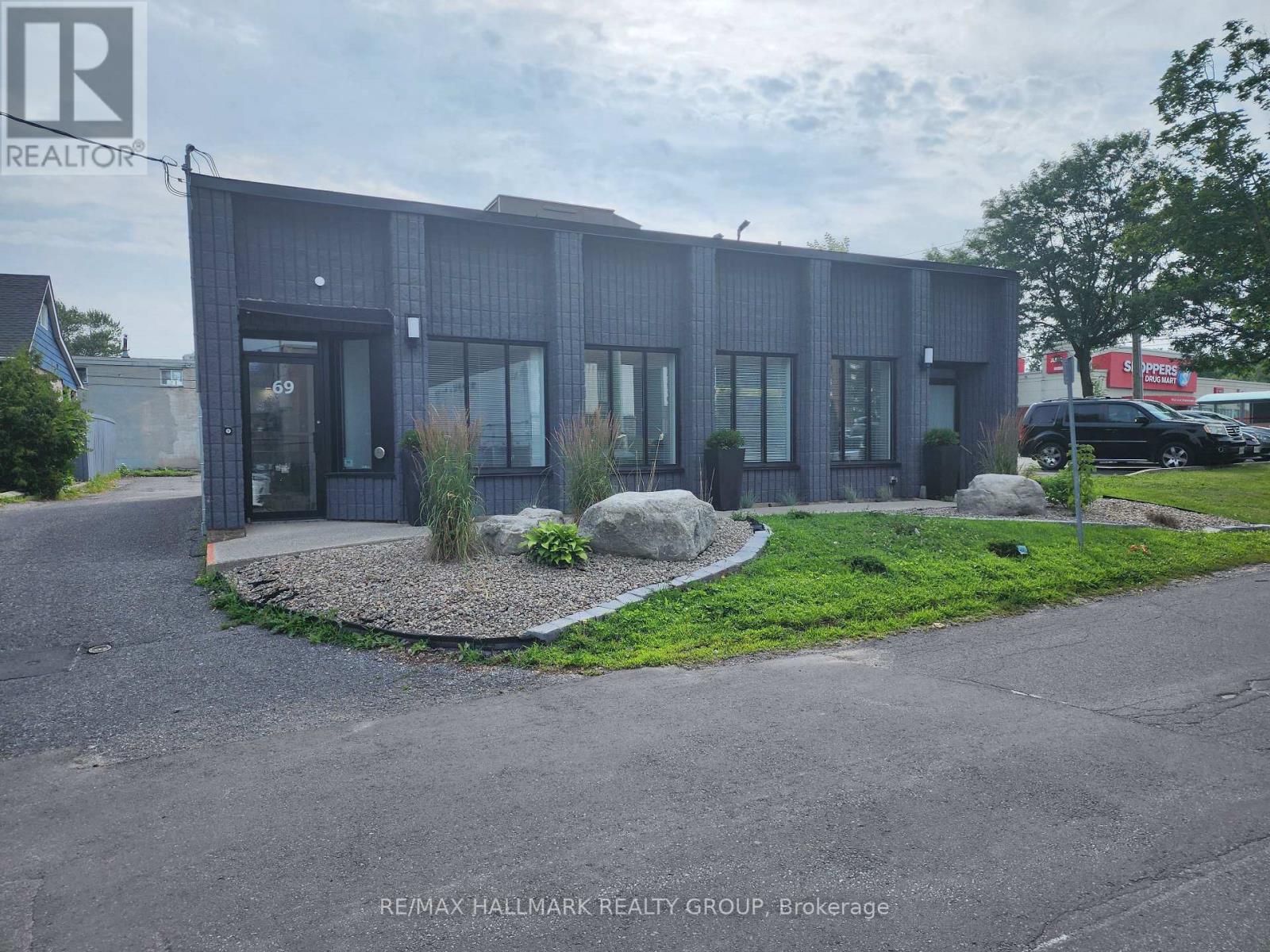 3 - 69 KEMPSTER AVENUE, Ottawa, Ontario