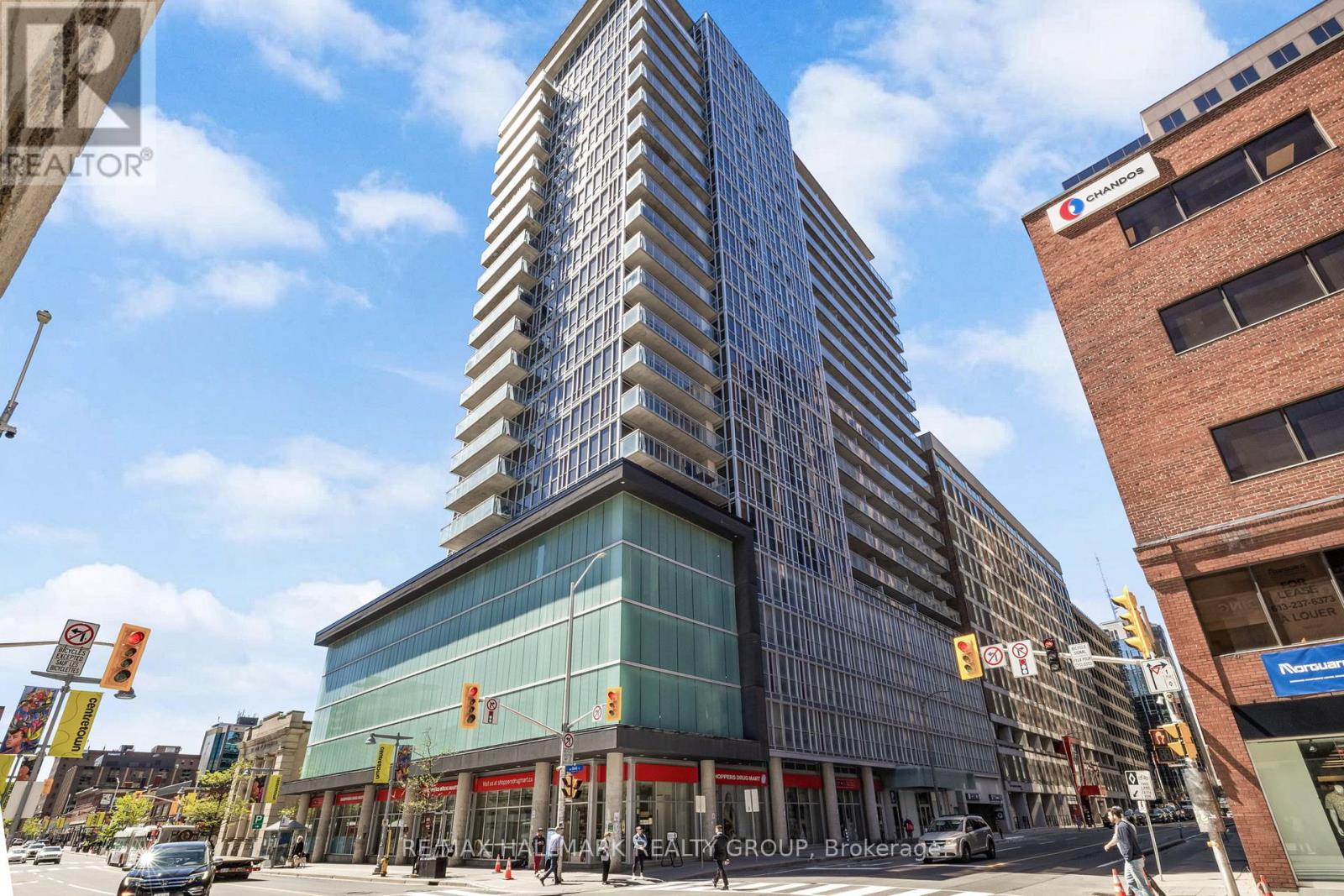 1804 - 324 LAURIER AVENUE W, Ottawa, Ontario