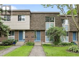 2912 FAIRLEA CRESCENT, Ottawa, Ontario
