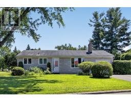 20 CRAMER DRIVE, Ottawa, Ontario