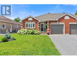 9 DR GORDON CRESCENT, North Grenville, Ontario