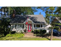 22 DUNVEGAN ROAD, Ottawa, Ontario
