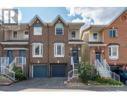 11 - 10 HINTONBURG PLACE, Ottawa, Ontario