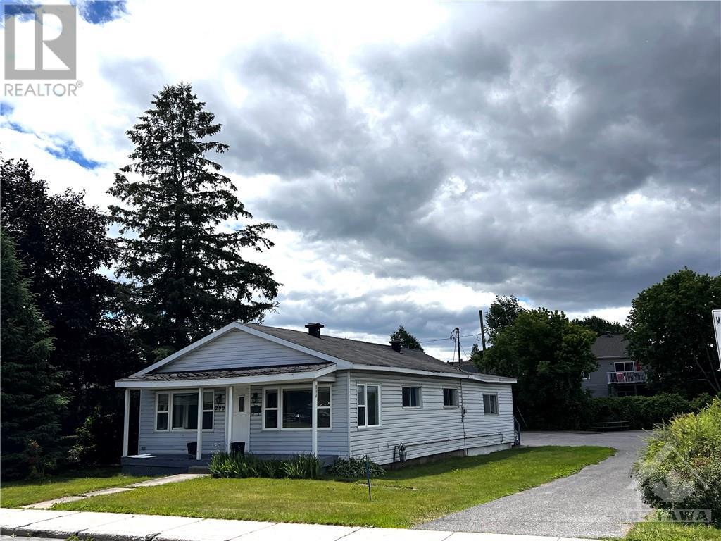 290 TUPPER STREET, hawkesbury, Ontario