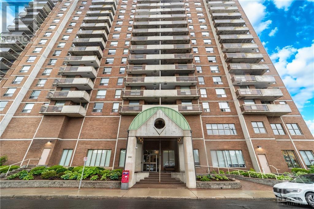 200 LAFONTAINE AVENUE UNIT#1002, ottawa, Ontario