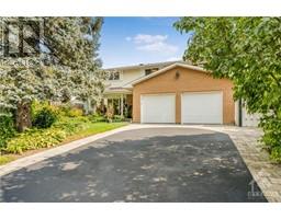 3 BLUE SPRUCE COURT, ottawa, Ontario