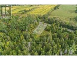 4835 CANON SMITH DRIVE, ottawa, Ontario