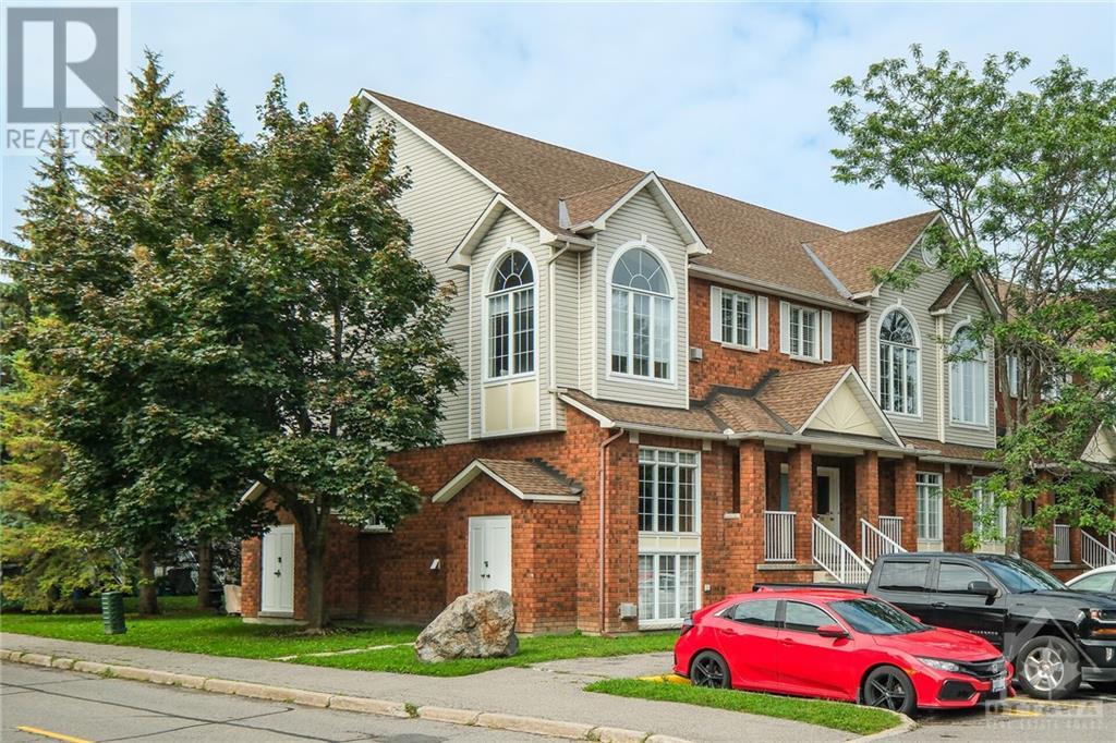 84 BRISTON PRIVATE, ottawa, Ontario