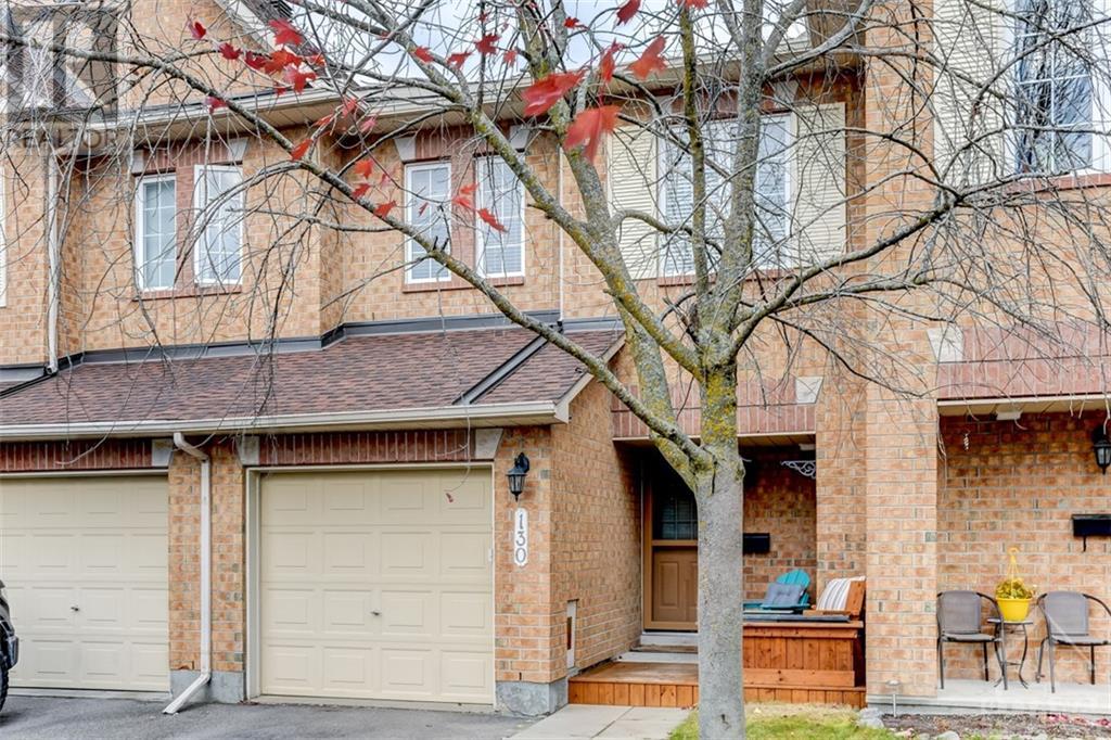 130 LANDOVER CRESCENT, ottawa, Ontario