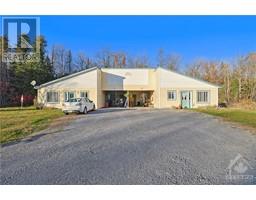 896 FLAT RAPIDS ROAD, mcnab/braeside, Ontario