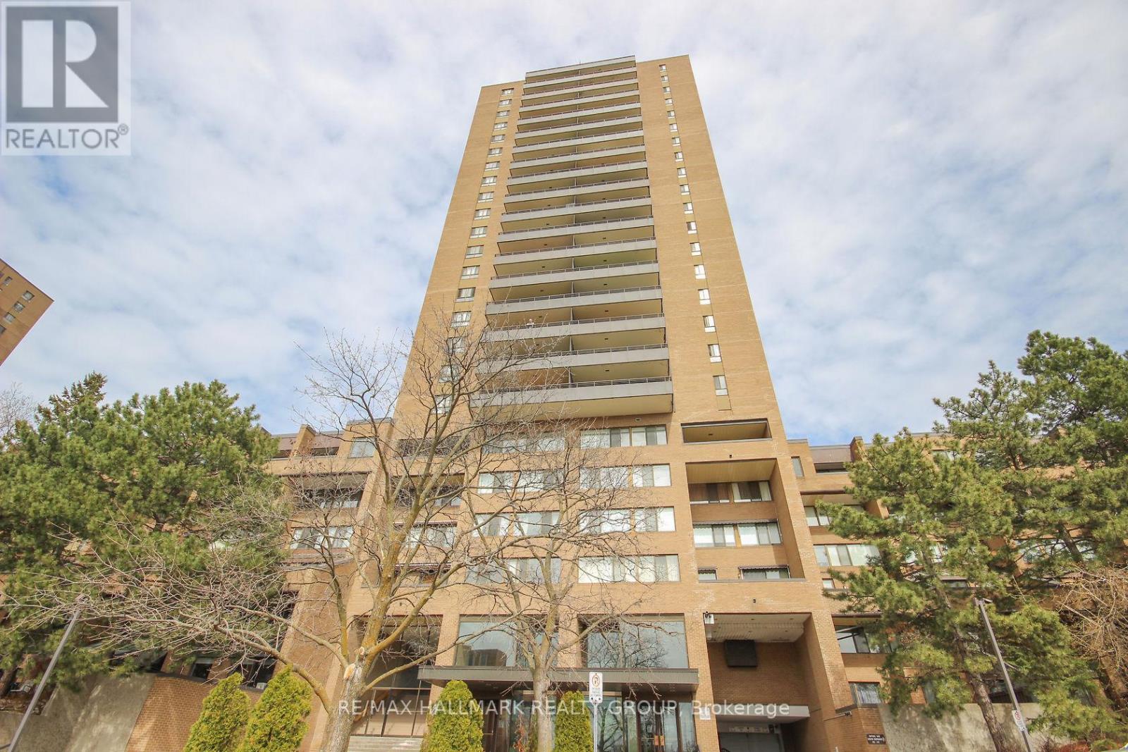 712 - 515 ST LAURENT BOULEVARD, ottawa, Ontario