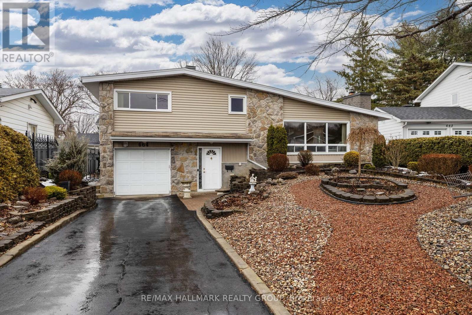 664 GLENHURST CRESCENT, ottawa, Ontario