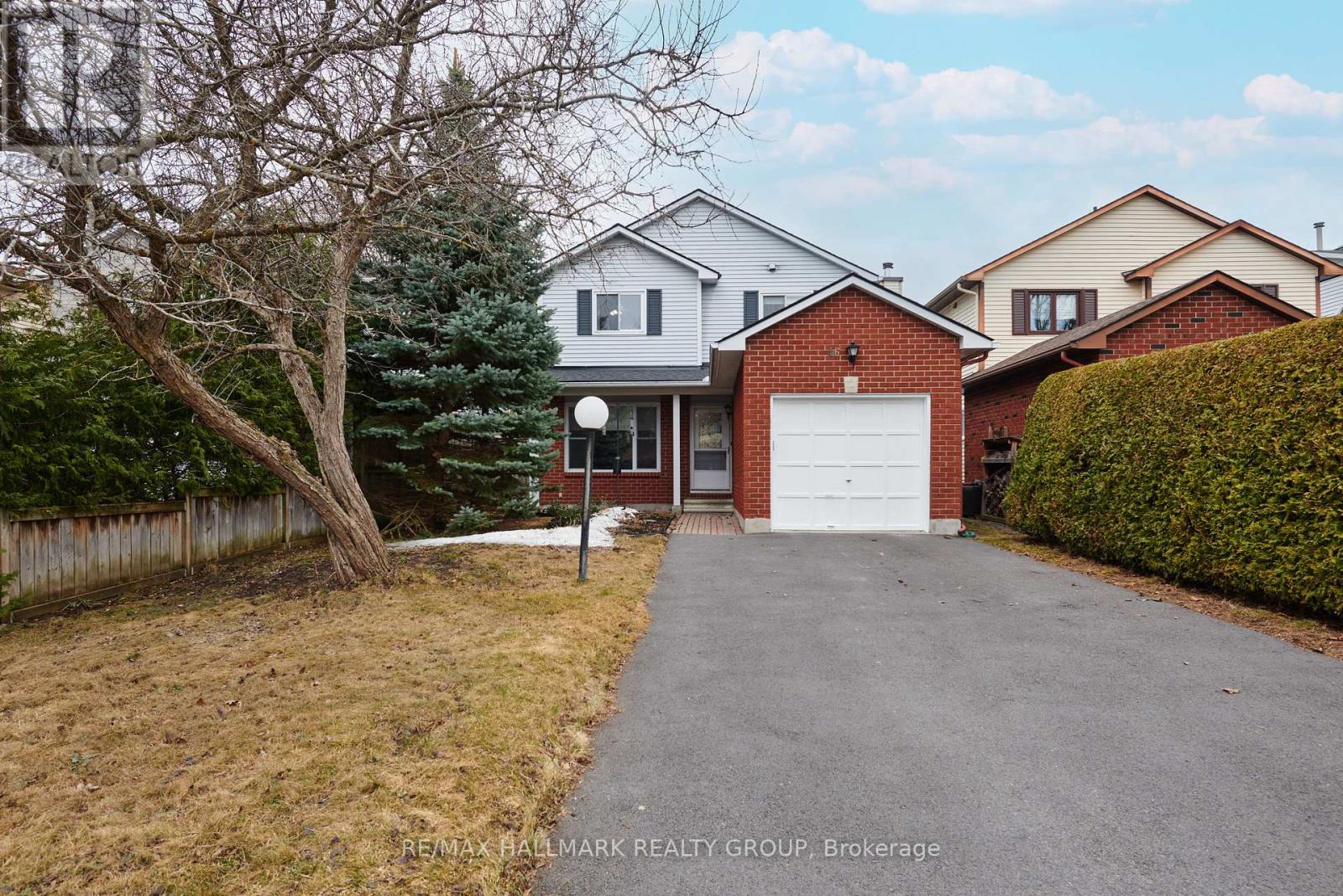 46 DENHAM WAY, ottawa, Ontario