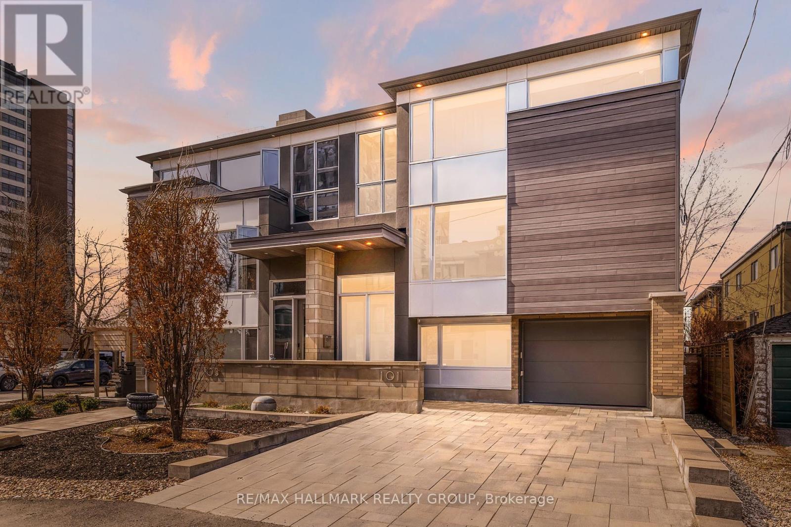 101 TAY STREET, ottawa, Ontario