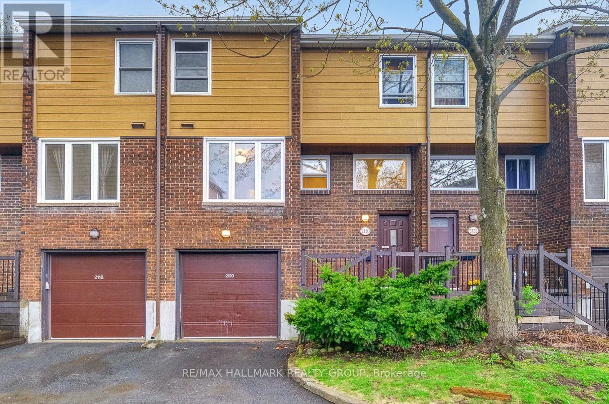 2120 ERIC CRESCENT, ottawa, Ontario