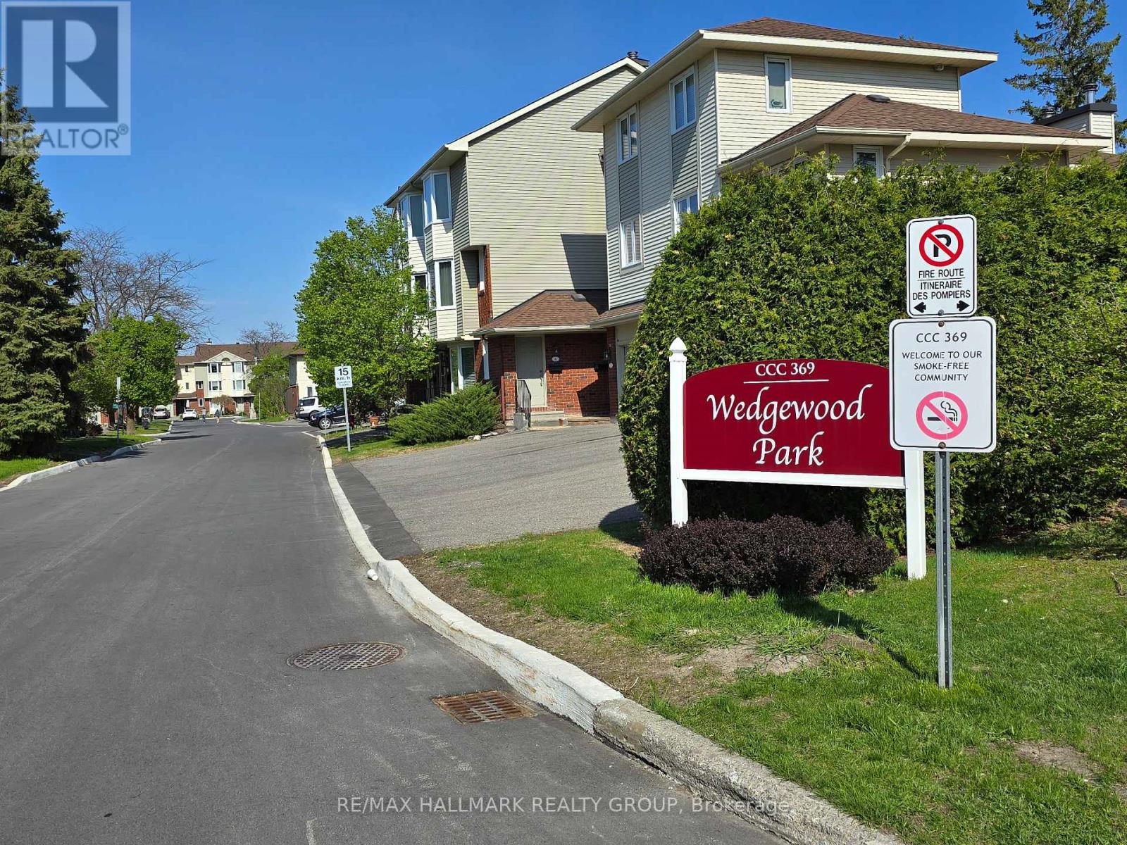 51 - 43 HAXBY PRIVATE, ottawa, Ontario