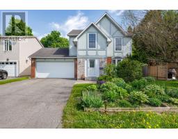 8 SCHARF LANE, ottawa, Ontario