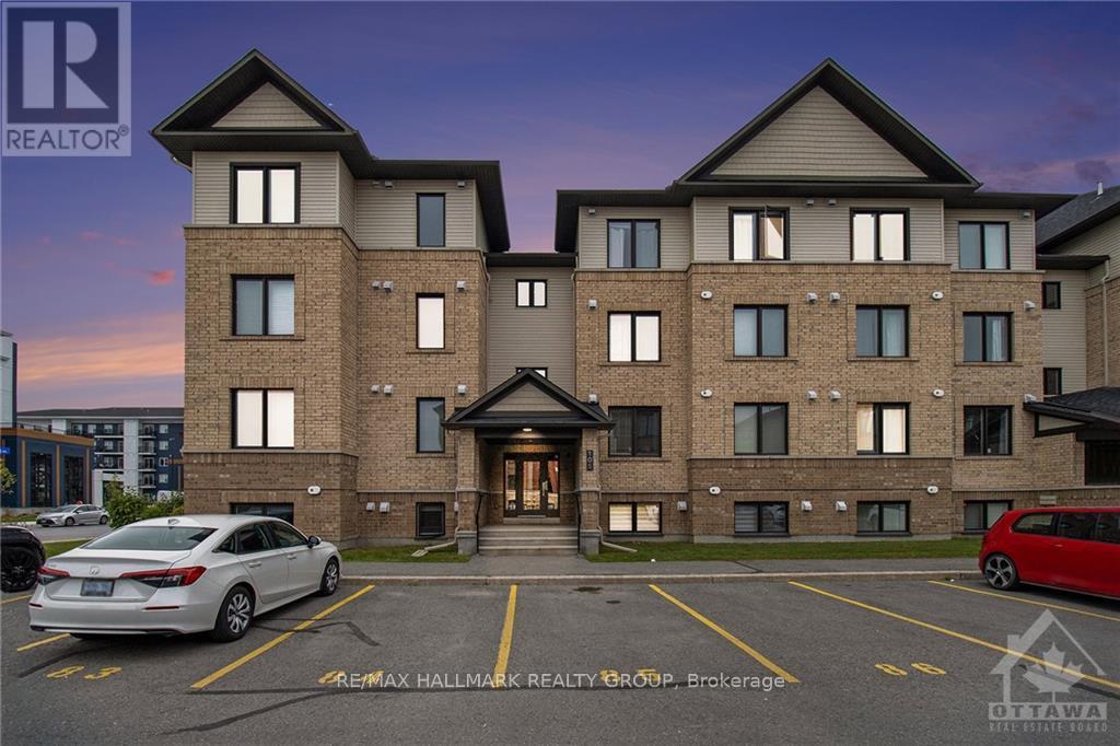 1 - 105 BLUESTONE PRIVATE, ottawa, Ontario
