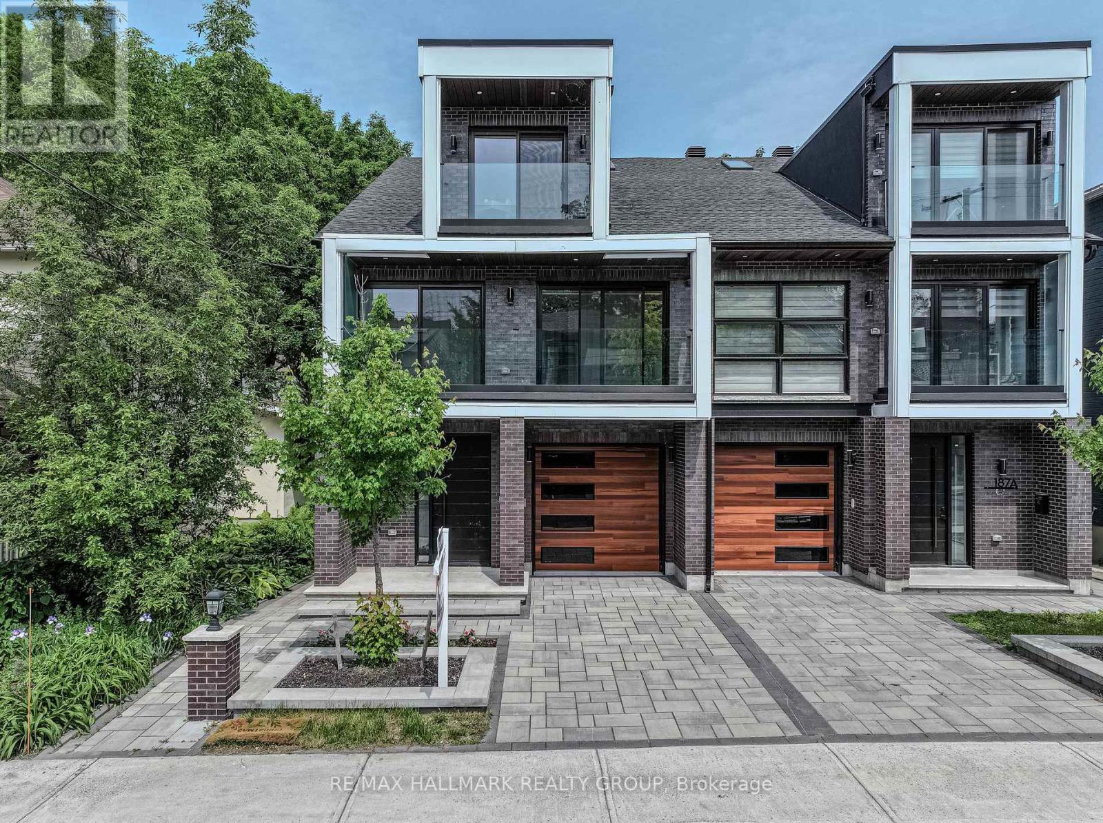 185A 185B CARLETON AVENUE, Ottawa, Ontario