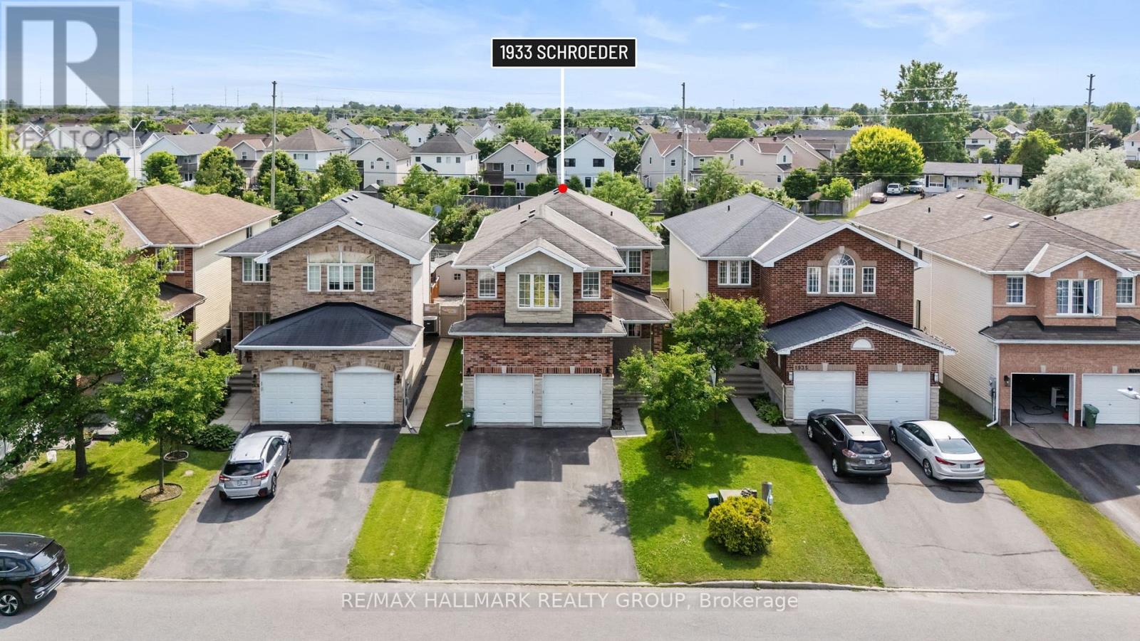 1933 SCHROEDER CRESCENT, Ottawa, Ontario
