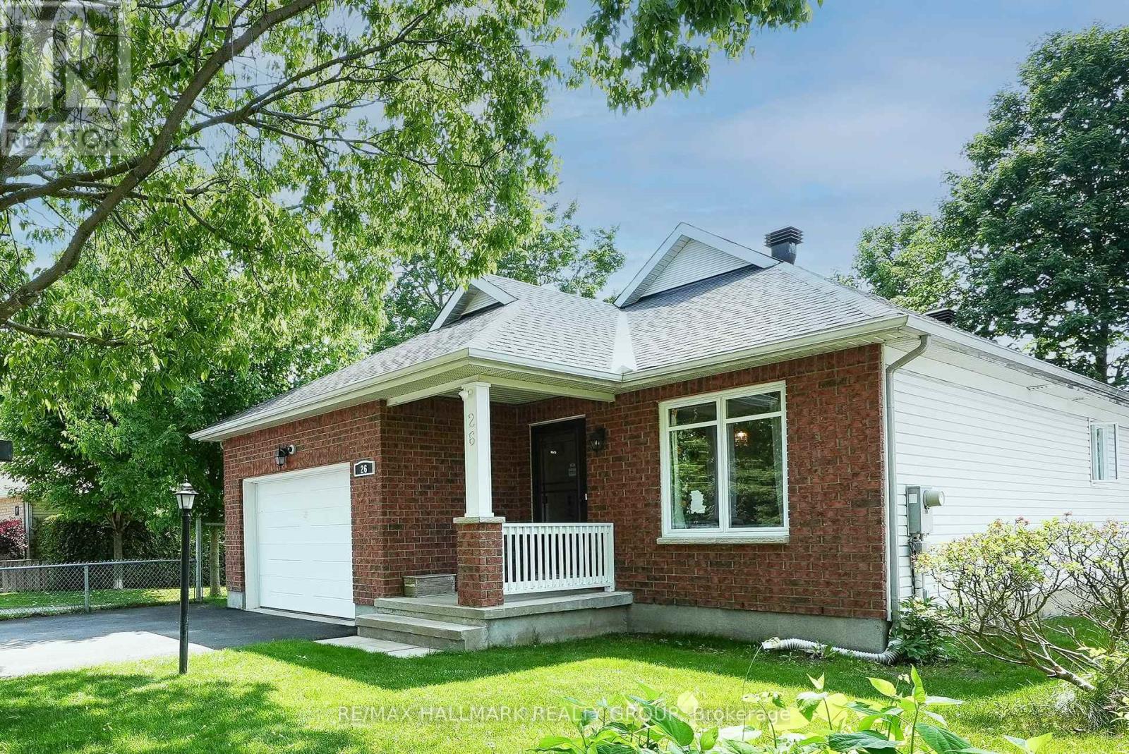 26 FIELDCREST AVENUE, Ottawa, Ontario
