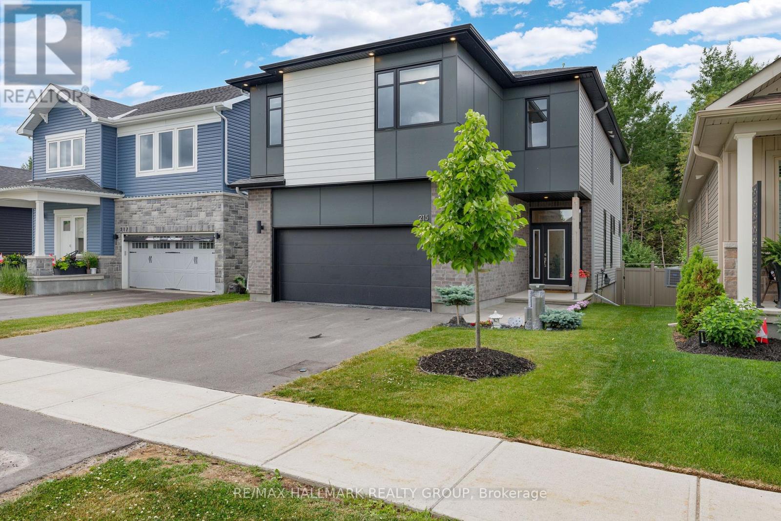 215 BLACKHORSE DRIVE, North Grenville, Ontario