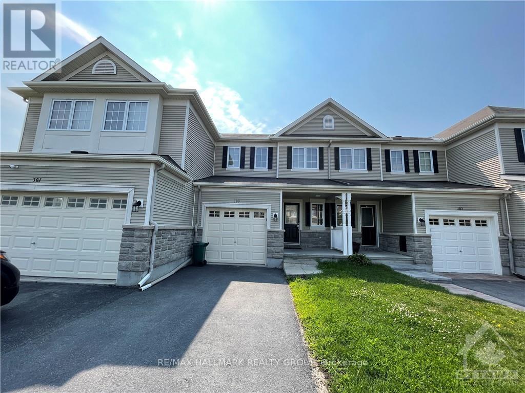 303 TABARET STREET, Ottawa, Ontario