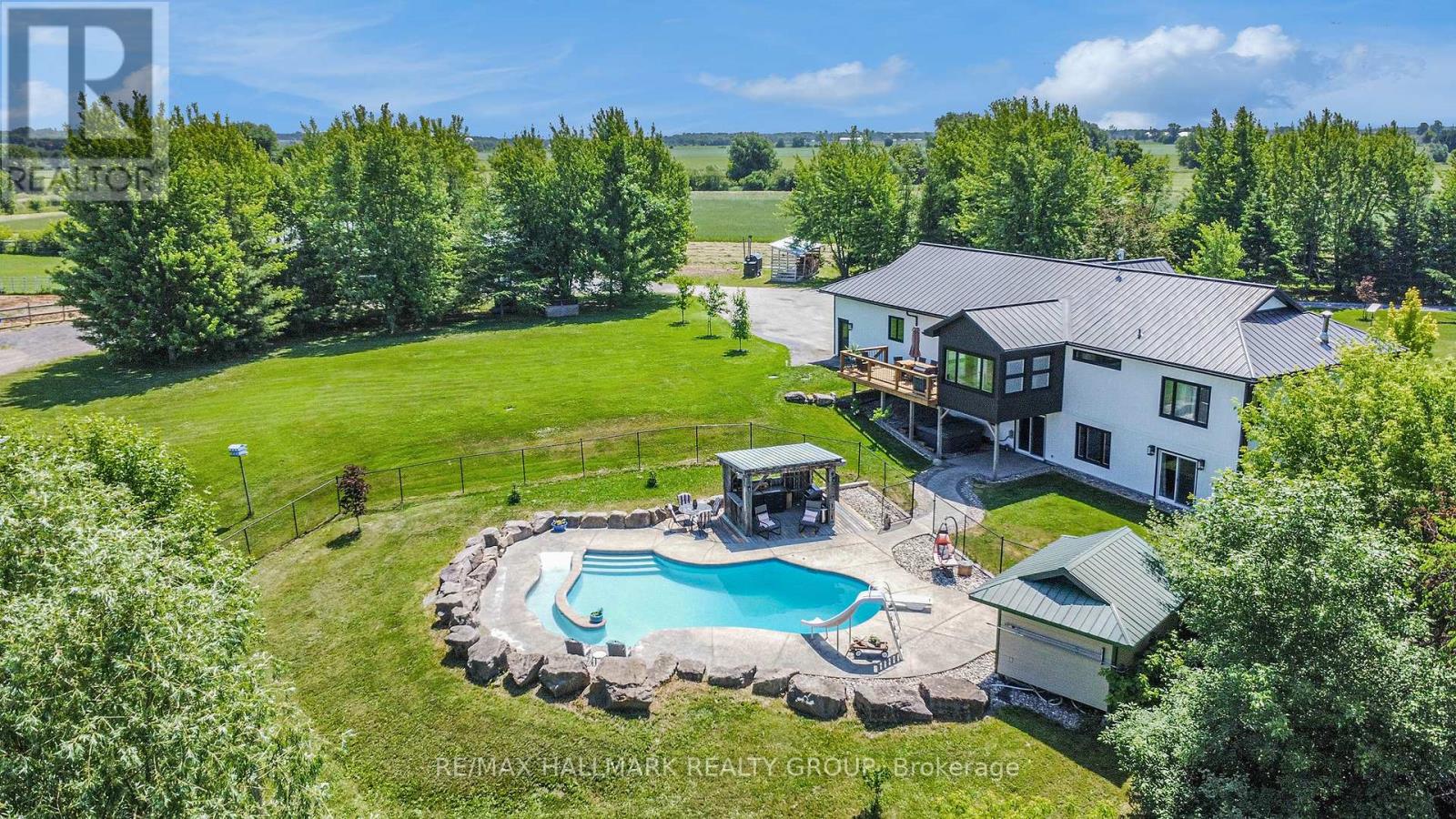 422 OLD COACH ROAD, Ottawa, Ontario