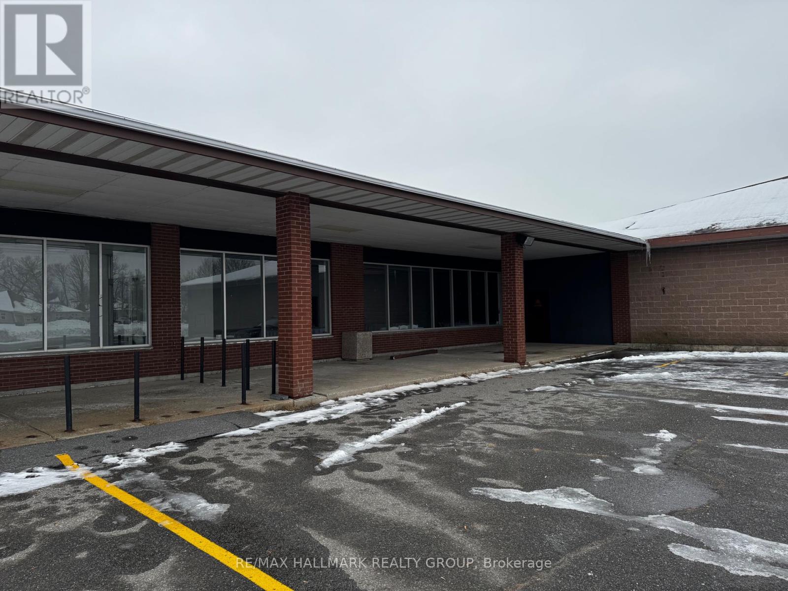 6179 PERTH STREET, Ottawa, Ontario
